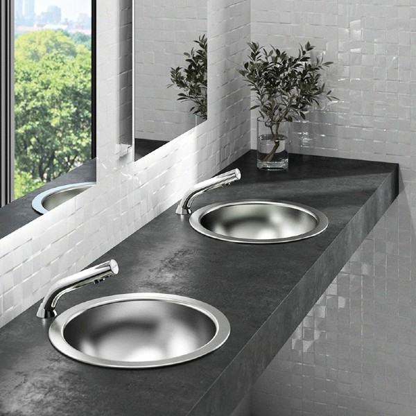 Deck-mounted BINOPTIC MIX electronic mixer